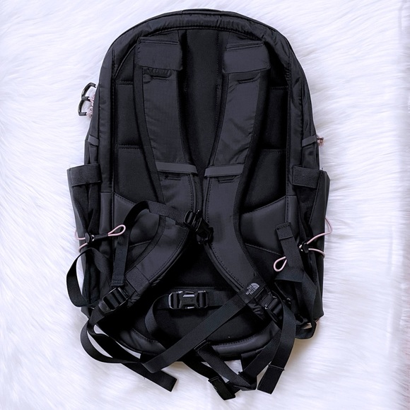 The North Face Women’s Borealis 27 Liter Backpack - Picture 4 of 10